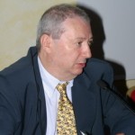 07_06_05_108_radiotv_forum