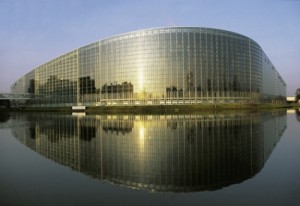 strasburgo_parlam_europeo-300x206