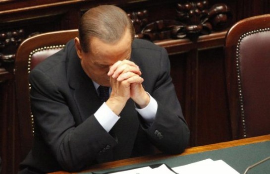 RIFIUTI: BERLUSCONI, BISOGNA FARE QUALCOSA, CONVINCERO'BOSSI