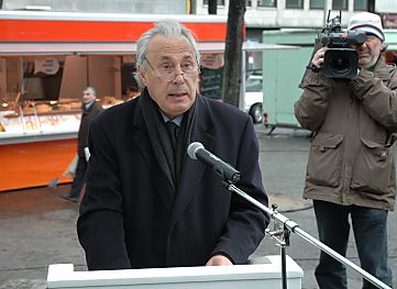 Freimut Duve
